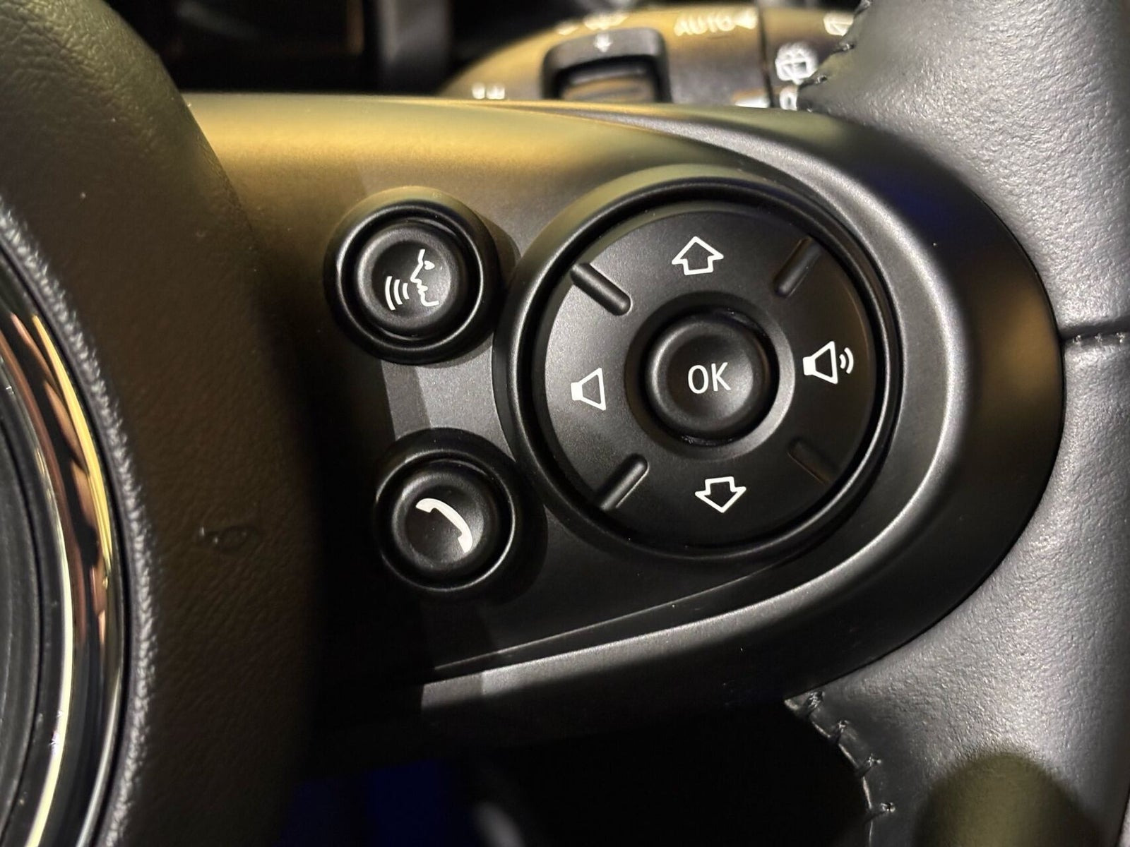 Grøn Mini Cooper SE fra 2021