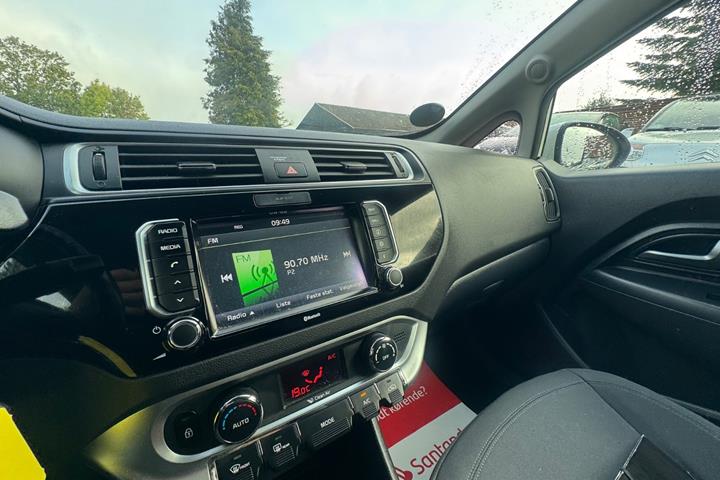 undefined Kia Rio fra 2016