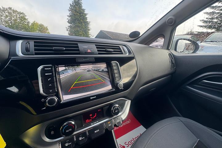 undefined Kia Rio fra 2016