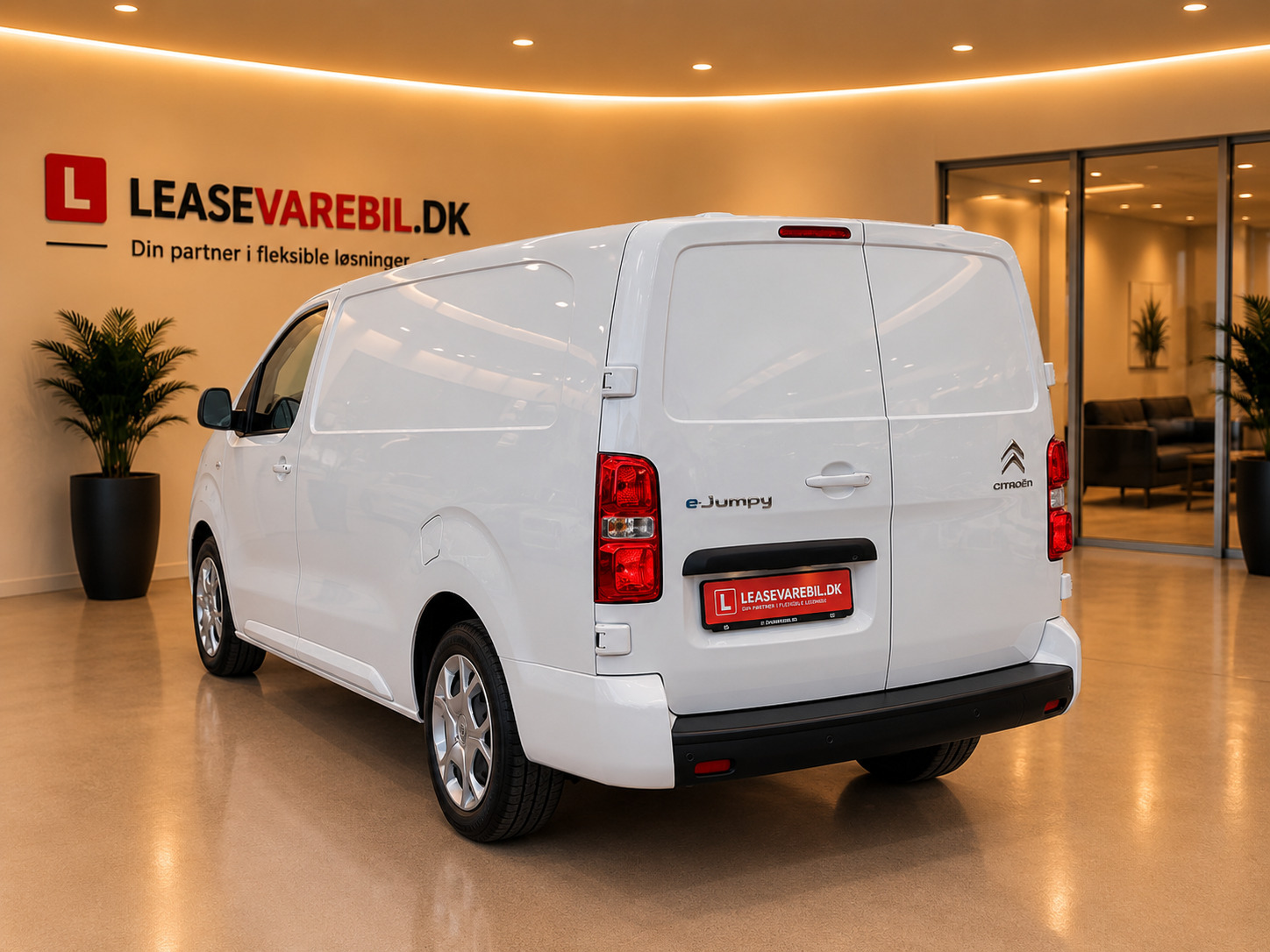 Hvid Citroën e-Jumpy fra 2023