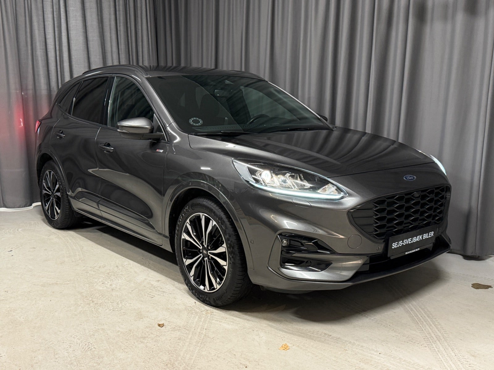 Ford Kuga 2,5 PHEV ST-Line CVT