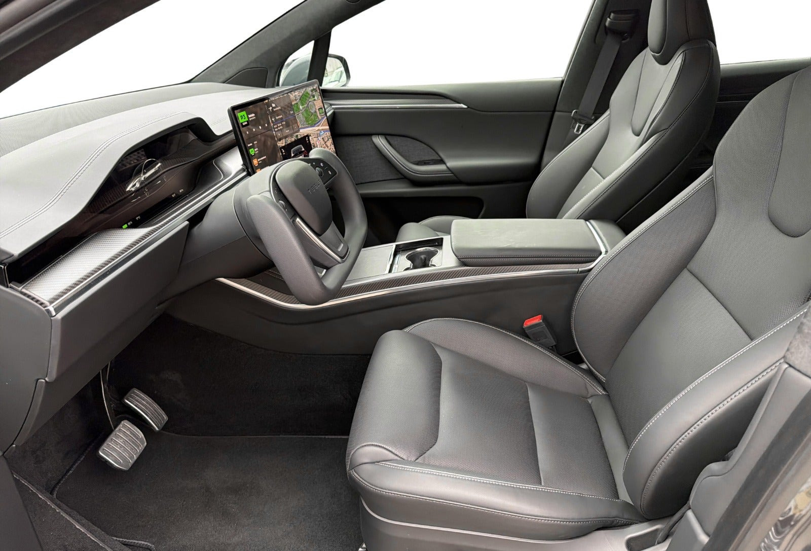 Grå Tesla Model X fra 2023