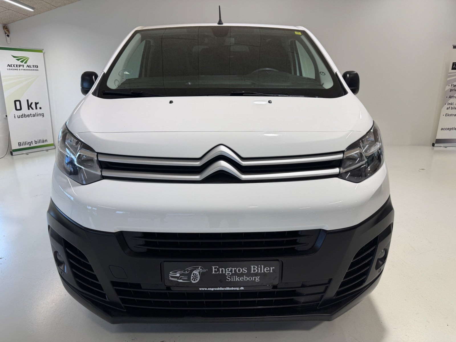 Hvid Citroën Jumpy fra 2021