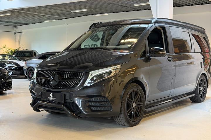 Sort Mercedes V300 d fra 2020