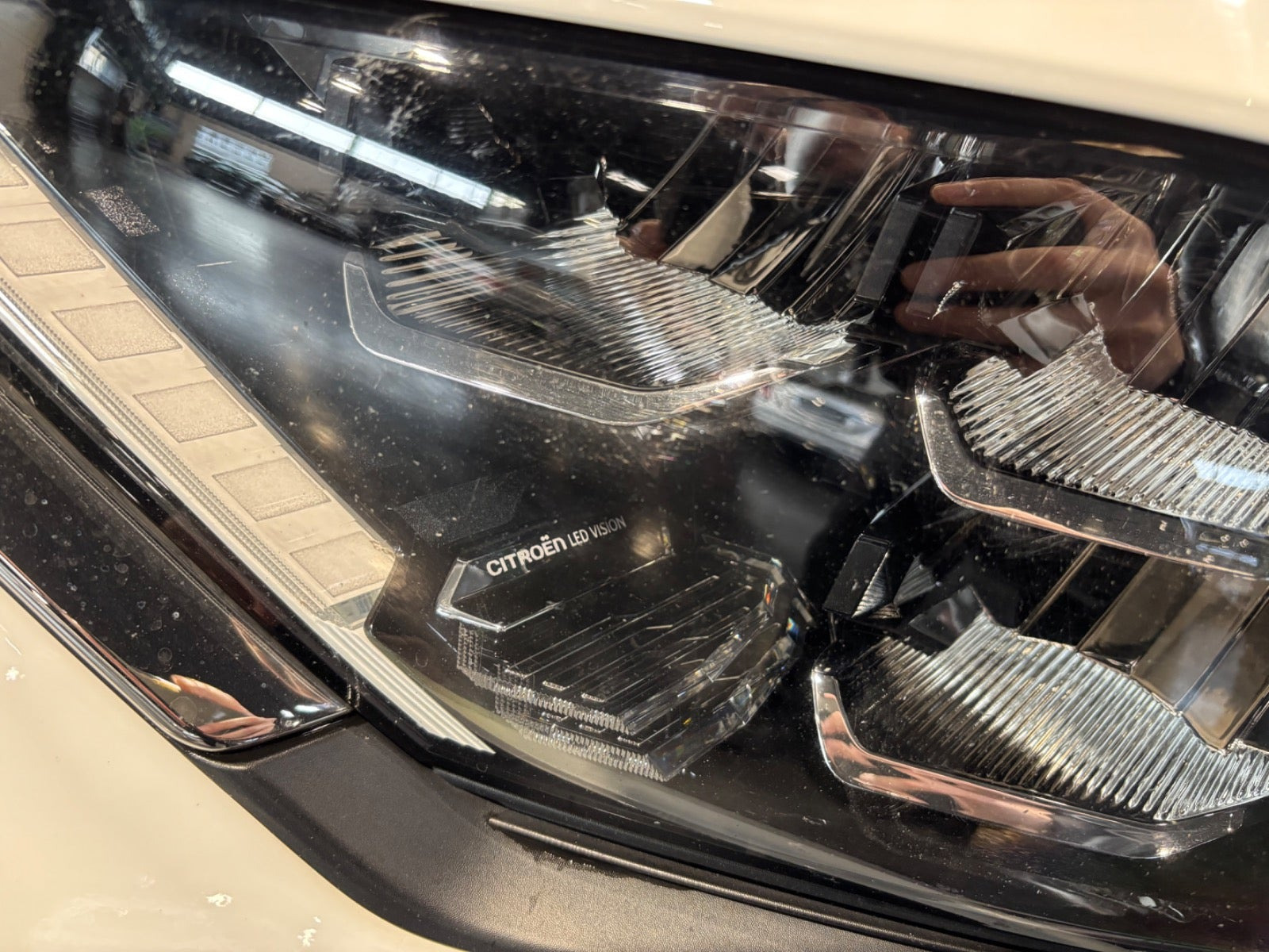 Hvid Citroën C4 fra 2021