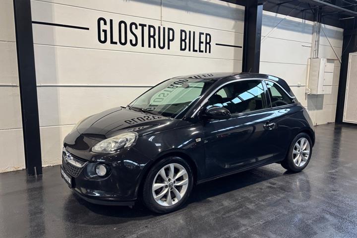 Sort Opel Adam fra 2013