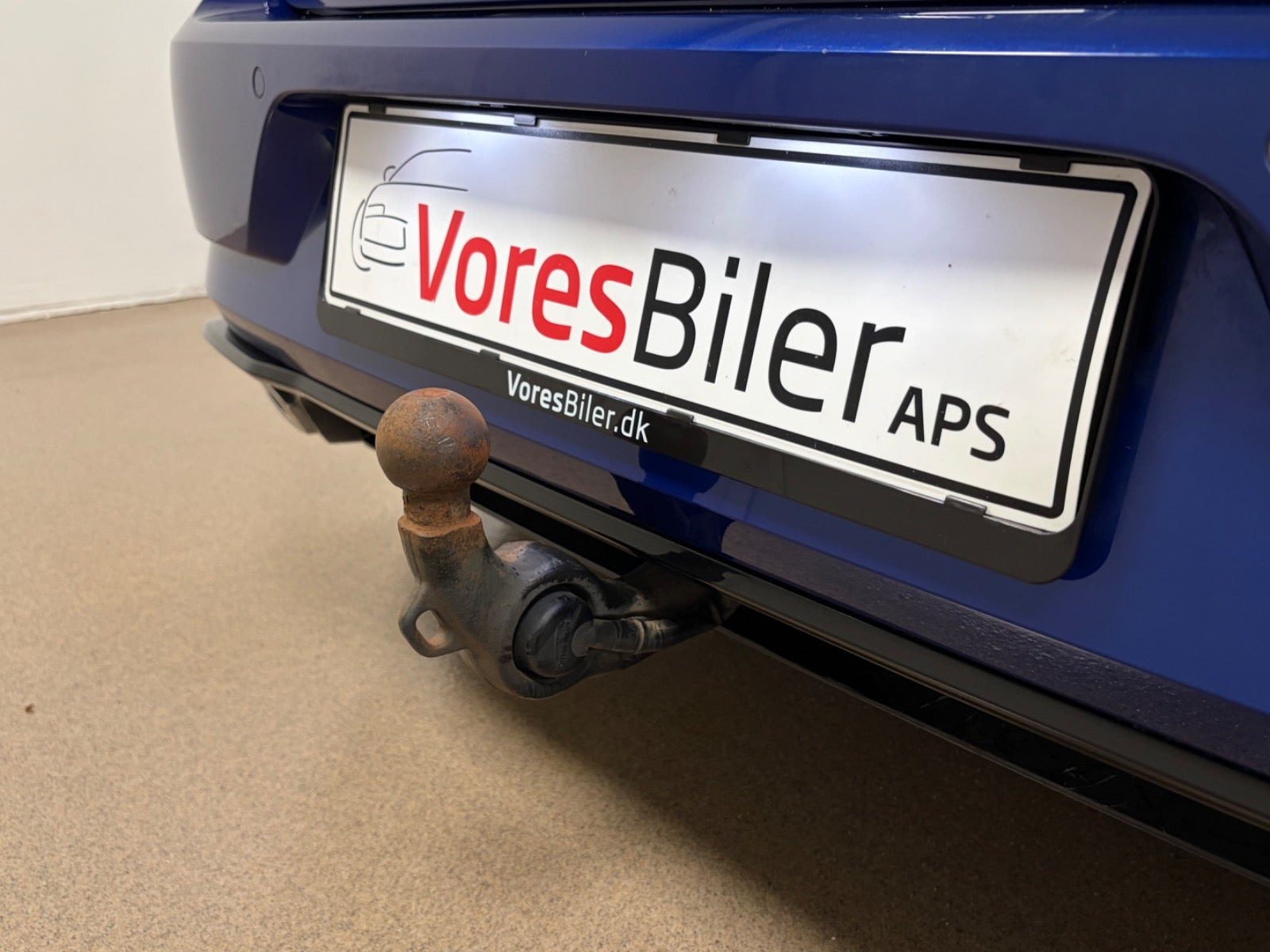 Blå VW Golf VII fra 2019
