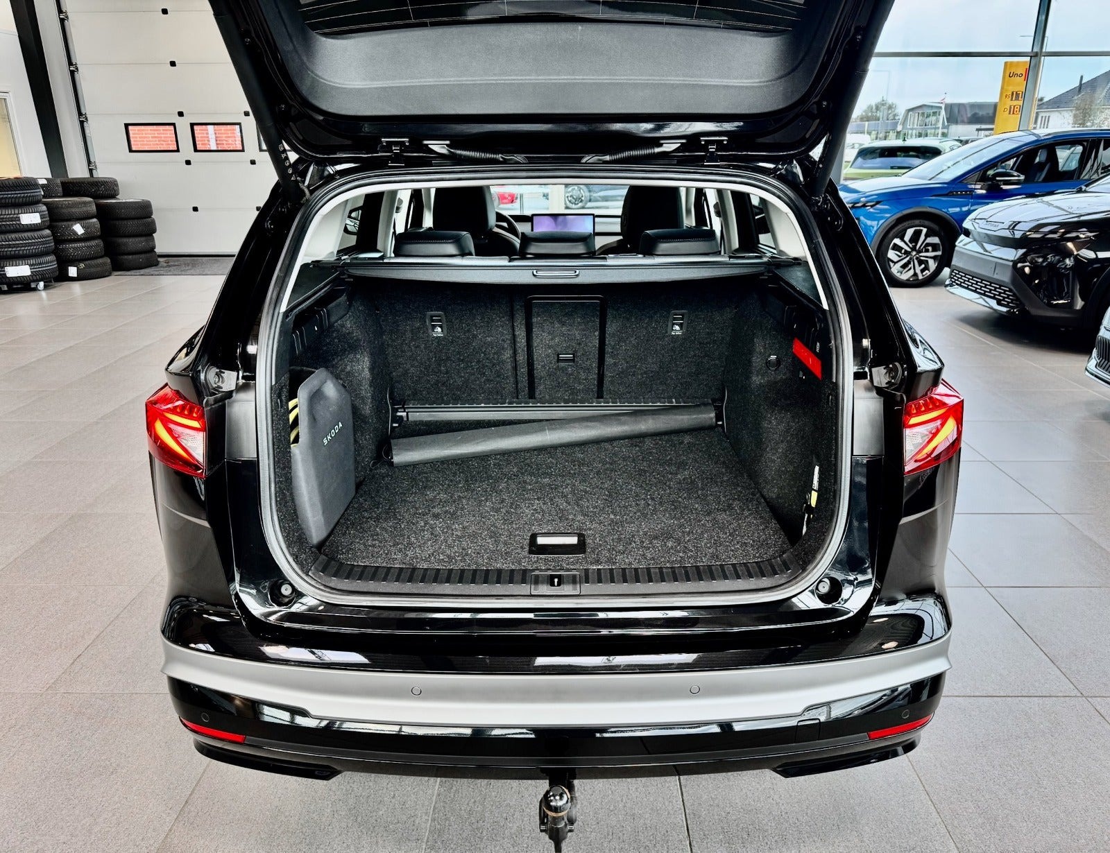 Sort Skoda Enyaq fra 2026