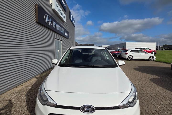 undefined Hyundai i20 fra 2017