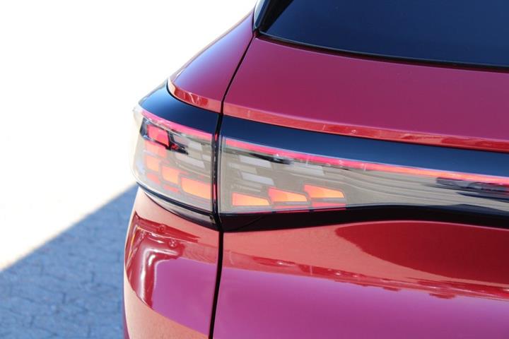Grå VW ID.4 fra 2023