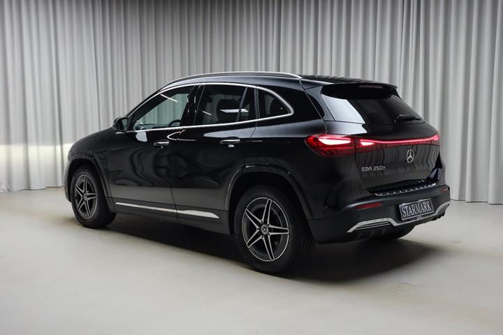 Sort Mercedes EQA250+ fra 2026