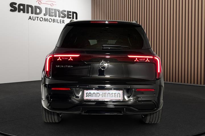 Sort Mercedes GLB250+ fra 2026