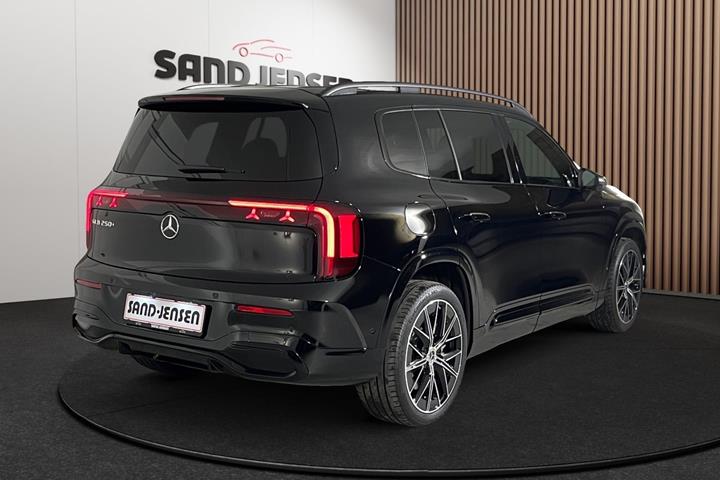 Sort Mercedes GLB250+ fra 2026
