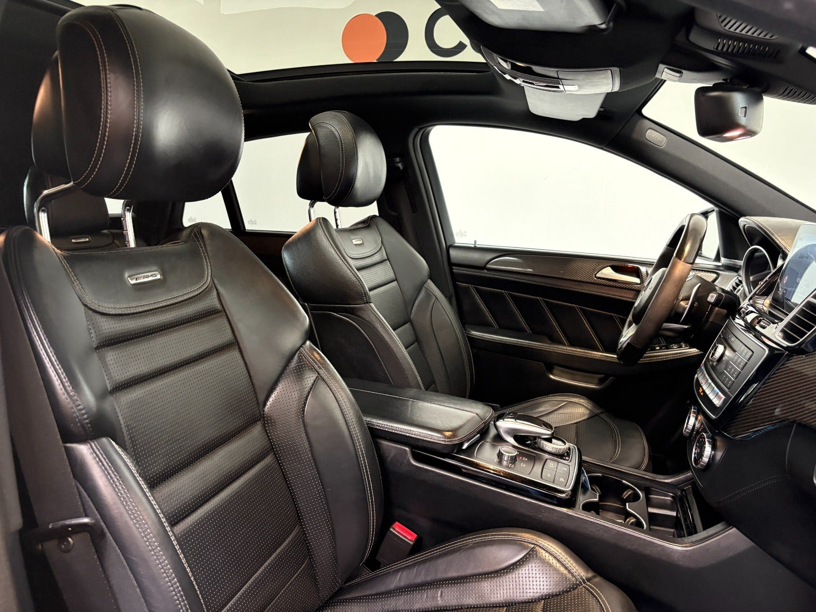Sort Mercedes GLE63 fra 2015