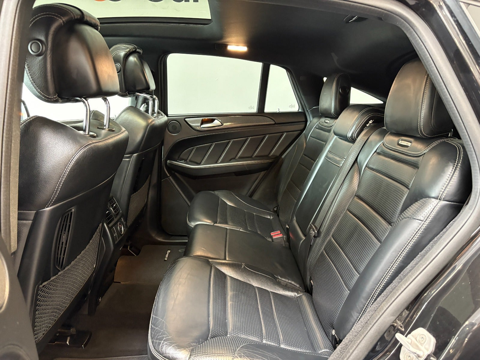 Sort Mercedes GLE63 fra 2015