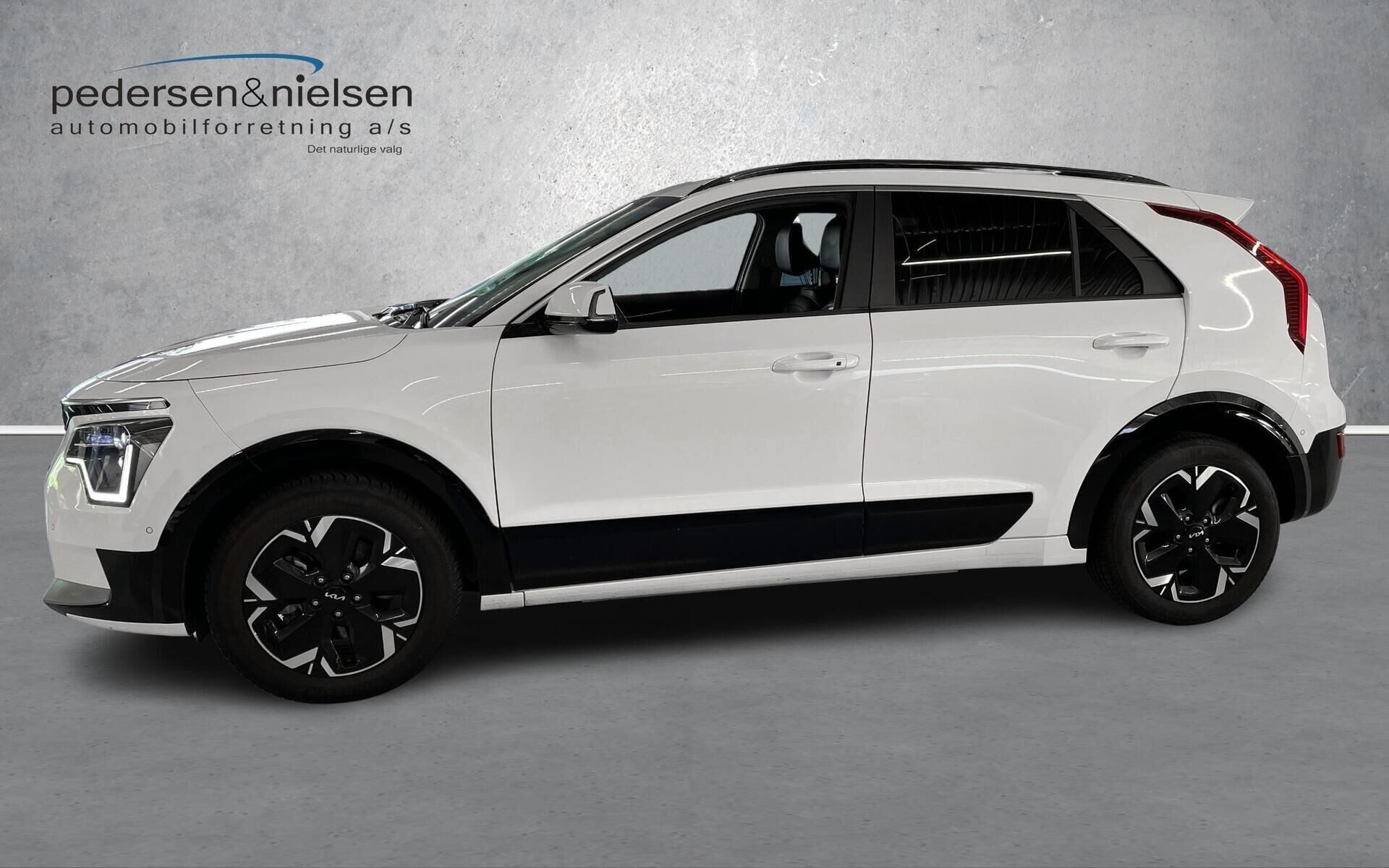 Hvid Kia Niro EV fra 2023