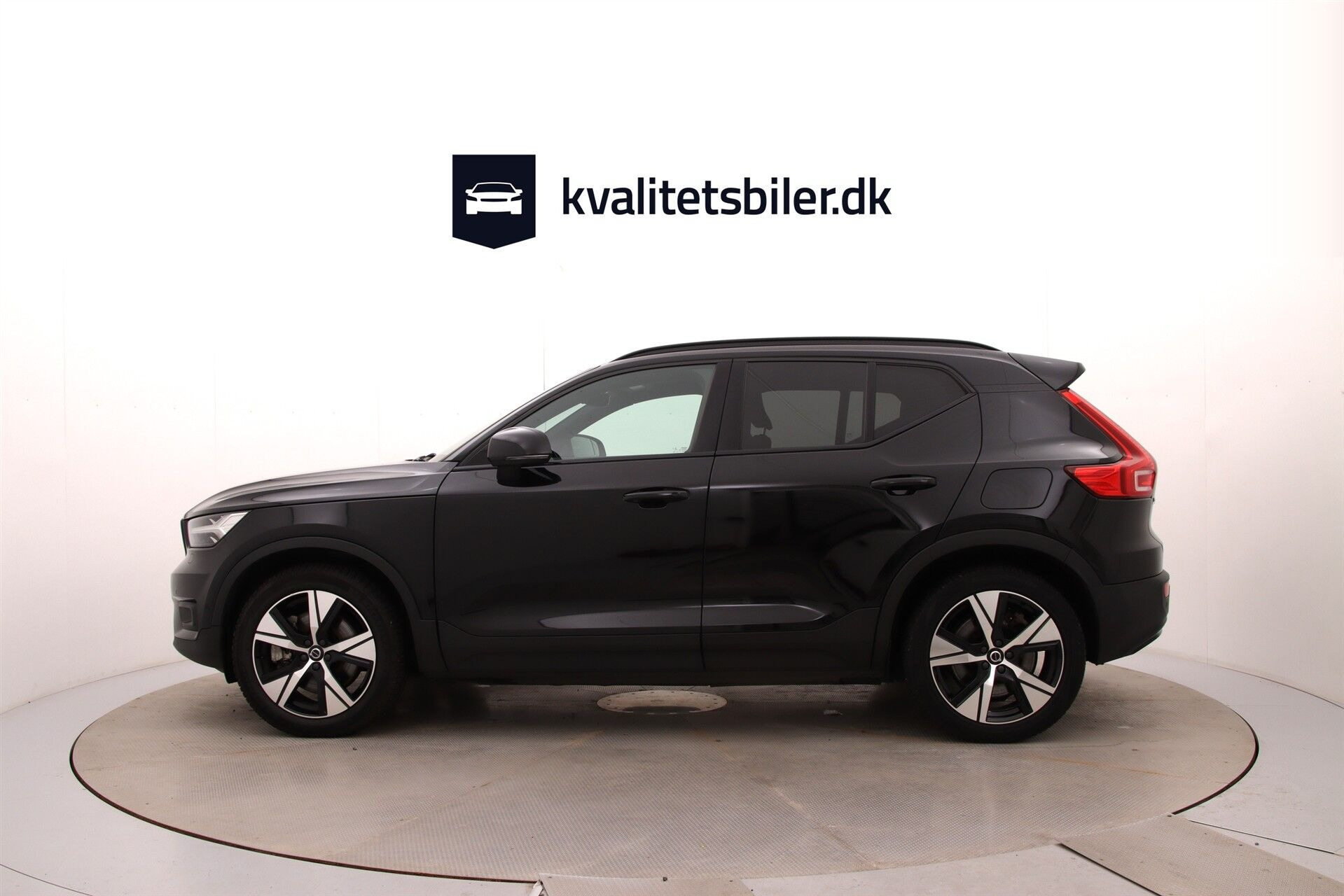 Sort Volvo XC40 fra 2021