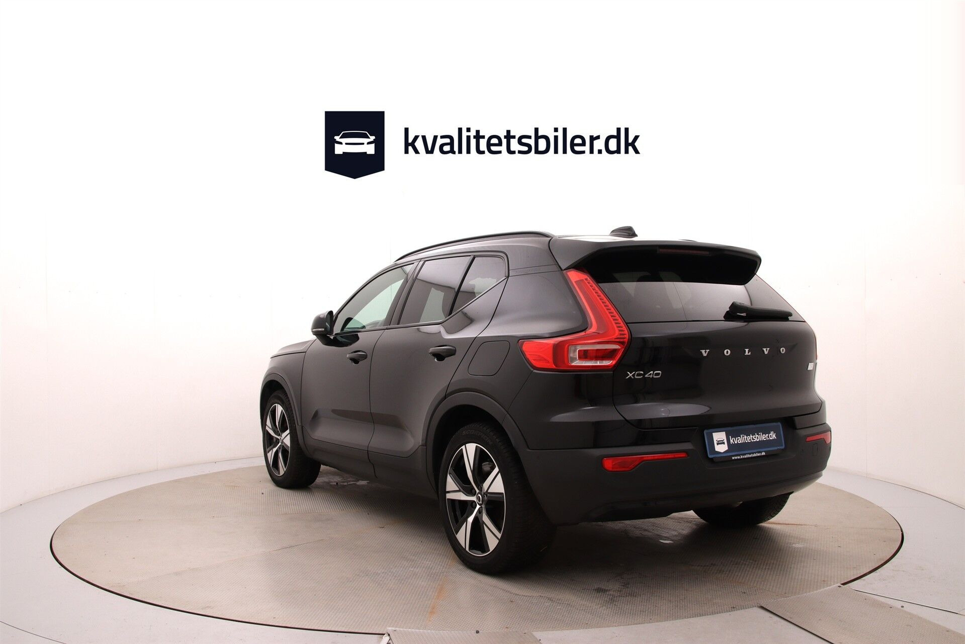Sort Volvo XC40 fra 2021