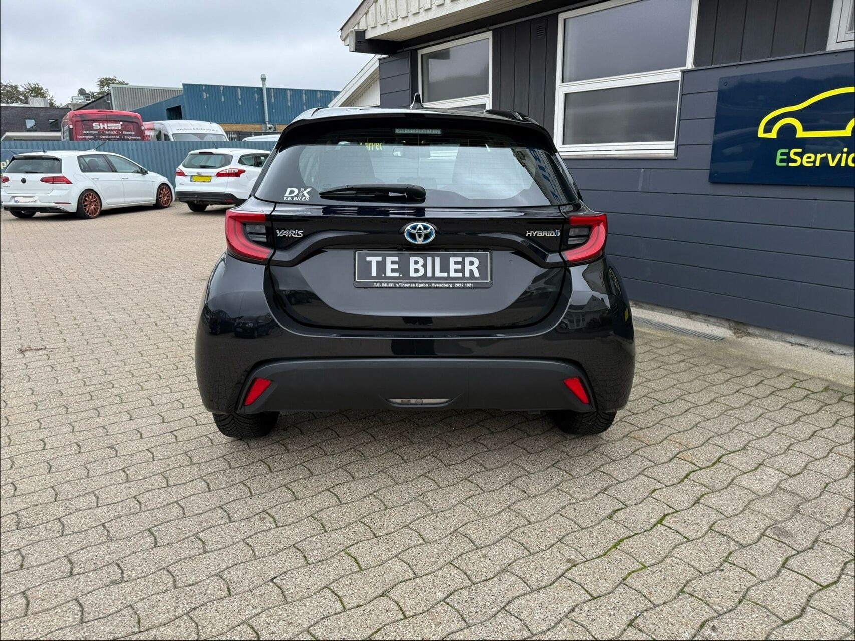 Sort Toyota Yaris fra 2022