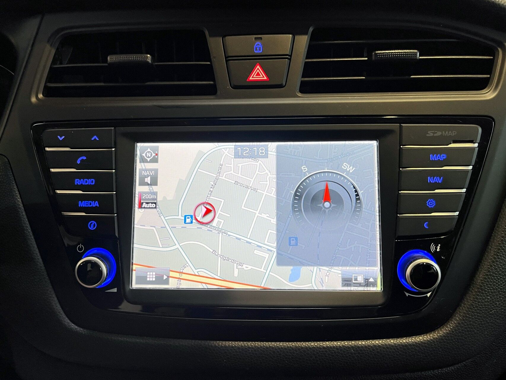 Sølv Hyundai i20 fra 2017