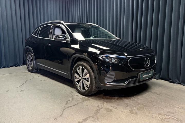 Sort Mercedes EQA250 fra 2023