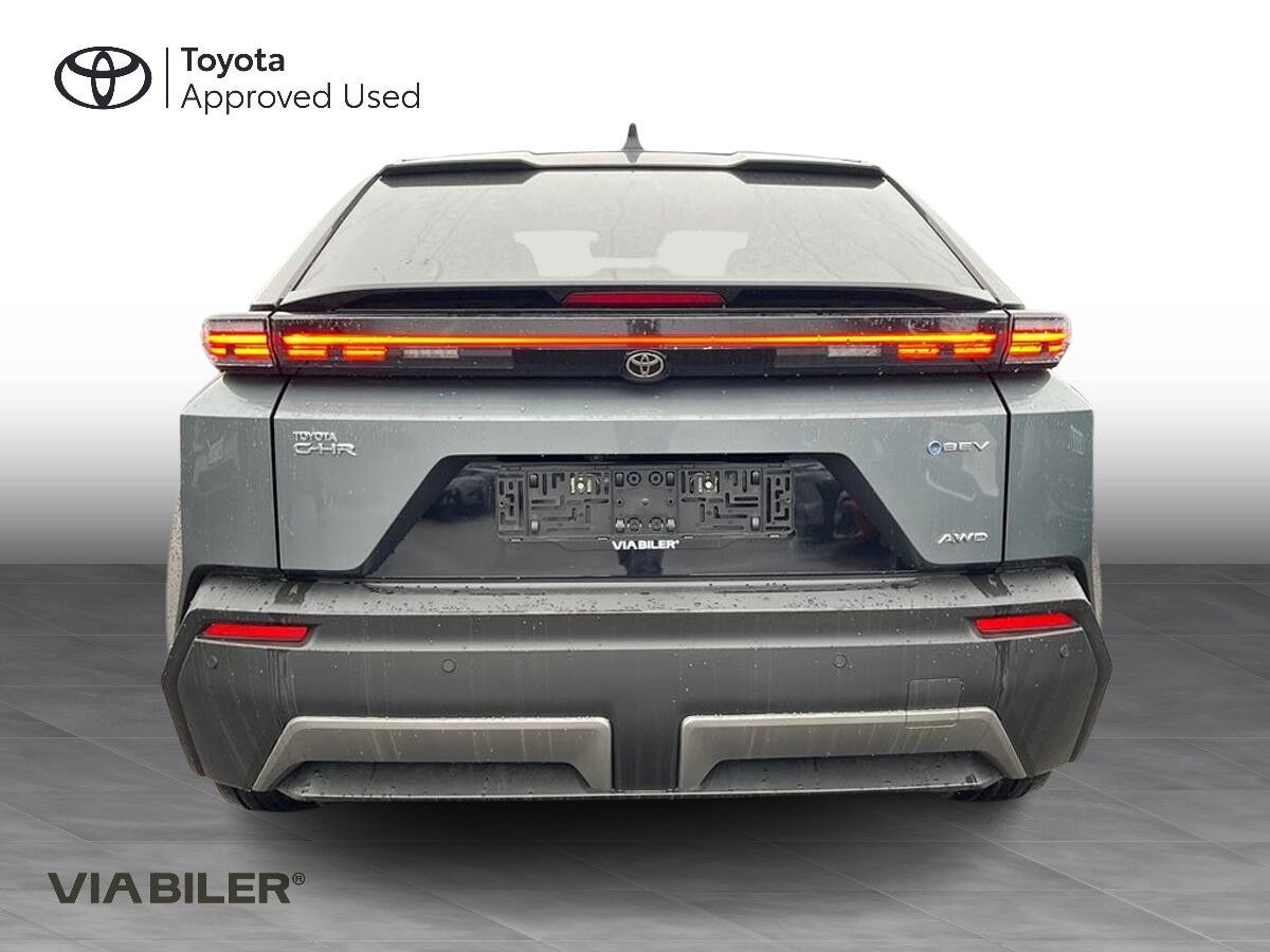 undefined Toyota C-HR+ fra 2026