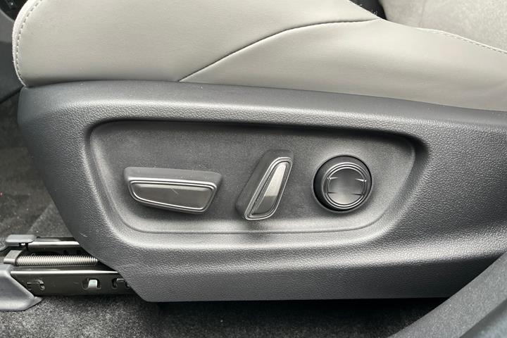 undefined Toyota C-HR+ fra 2026