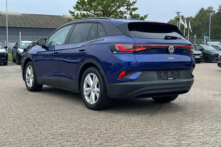 Blå VW ID.4 fra 2023