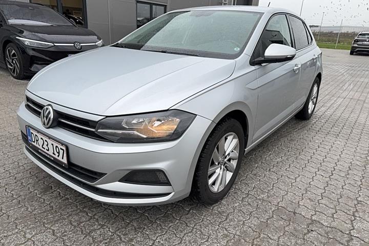 Sølv VW Polo fra 2019