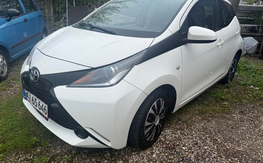 Toyota Aygo 1,0 VVT-i x-play