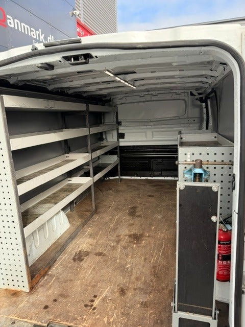 undefined Nissan NV300 fra 2017