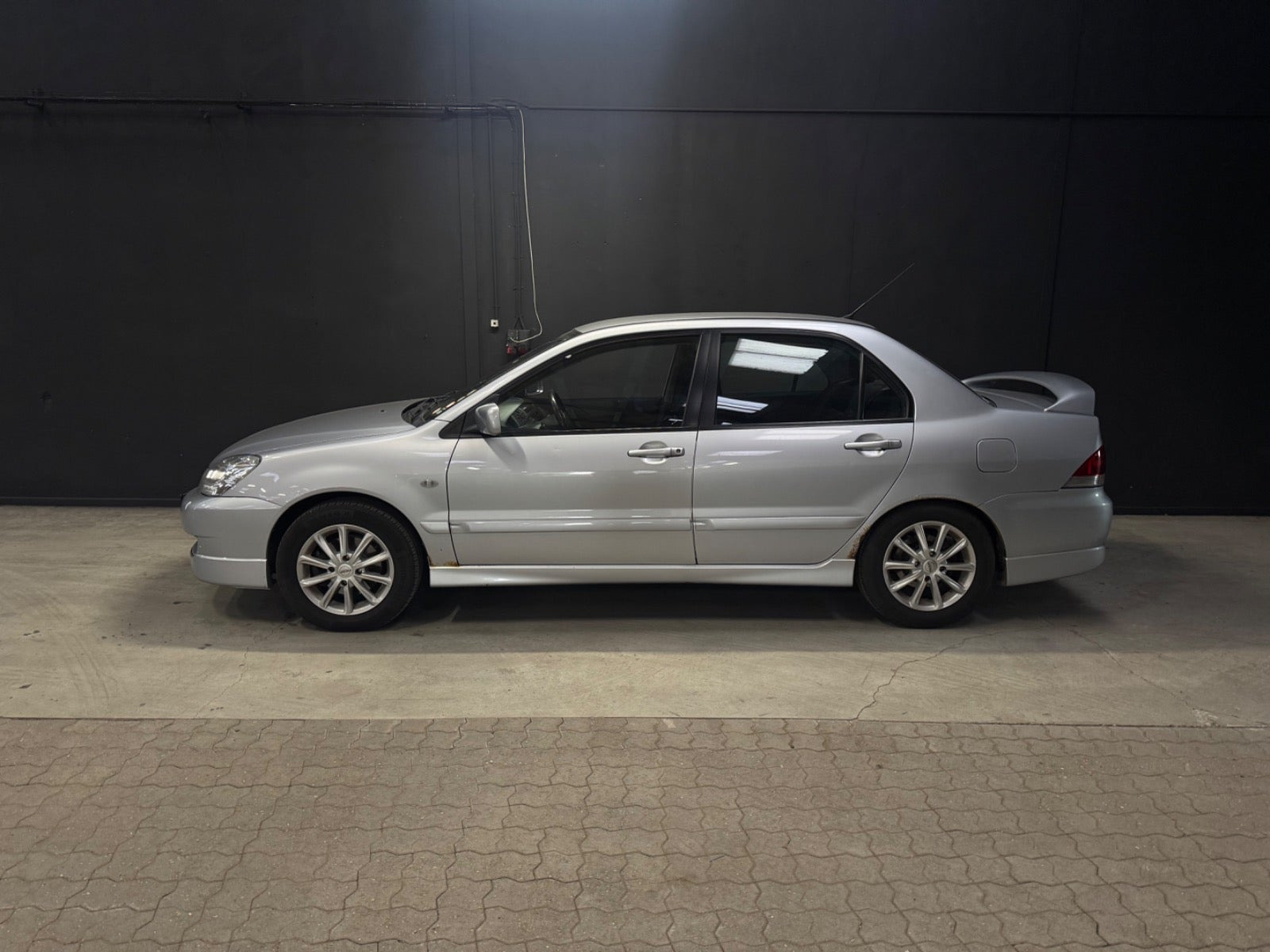 undefined Mitsubishi Lancer fra 2006 set udefra