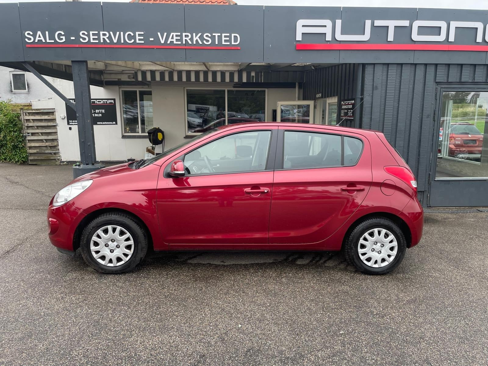 Grøn Hyundai i20 fra 2011