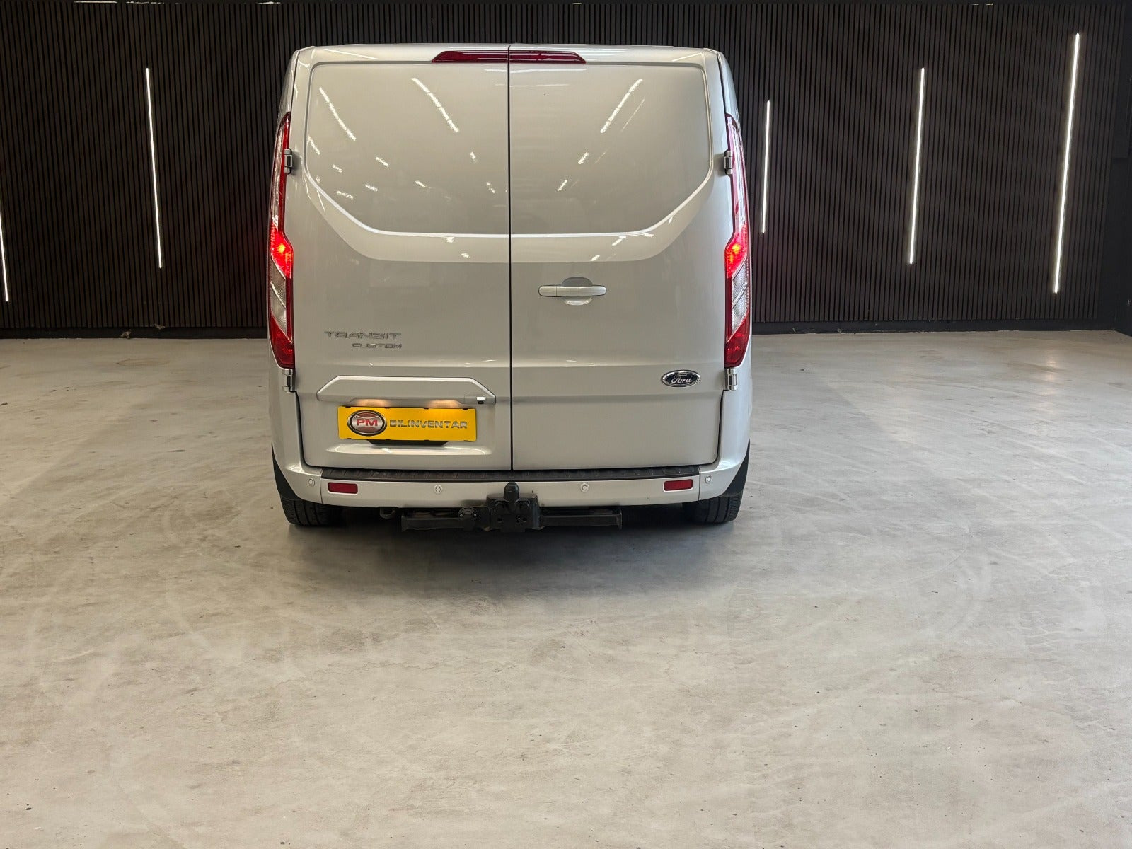 Gul Ford Transit Custom 340 L2 fra 2023