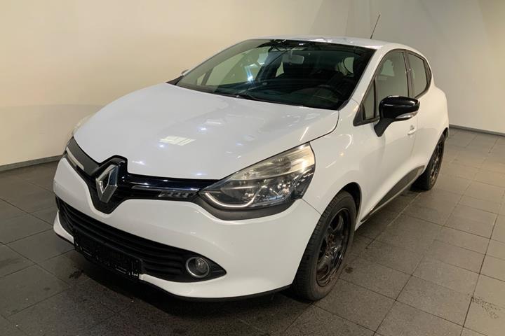 Hvid Renault Clio IV fra 2013 set udefra