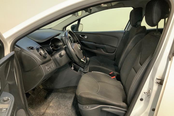 Hvid Renault Clio IV fra 2013