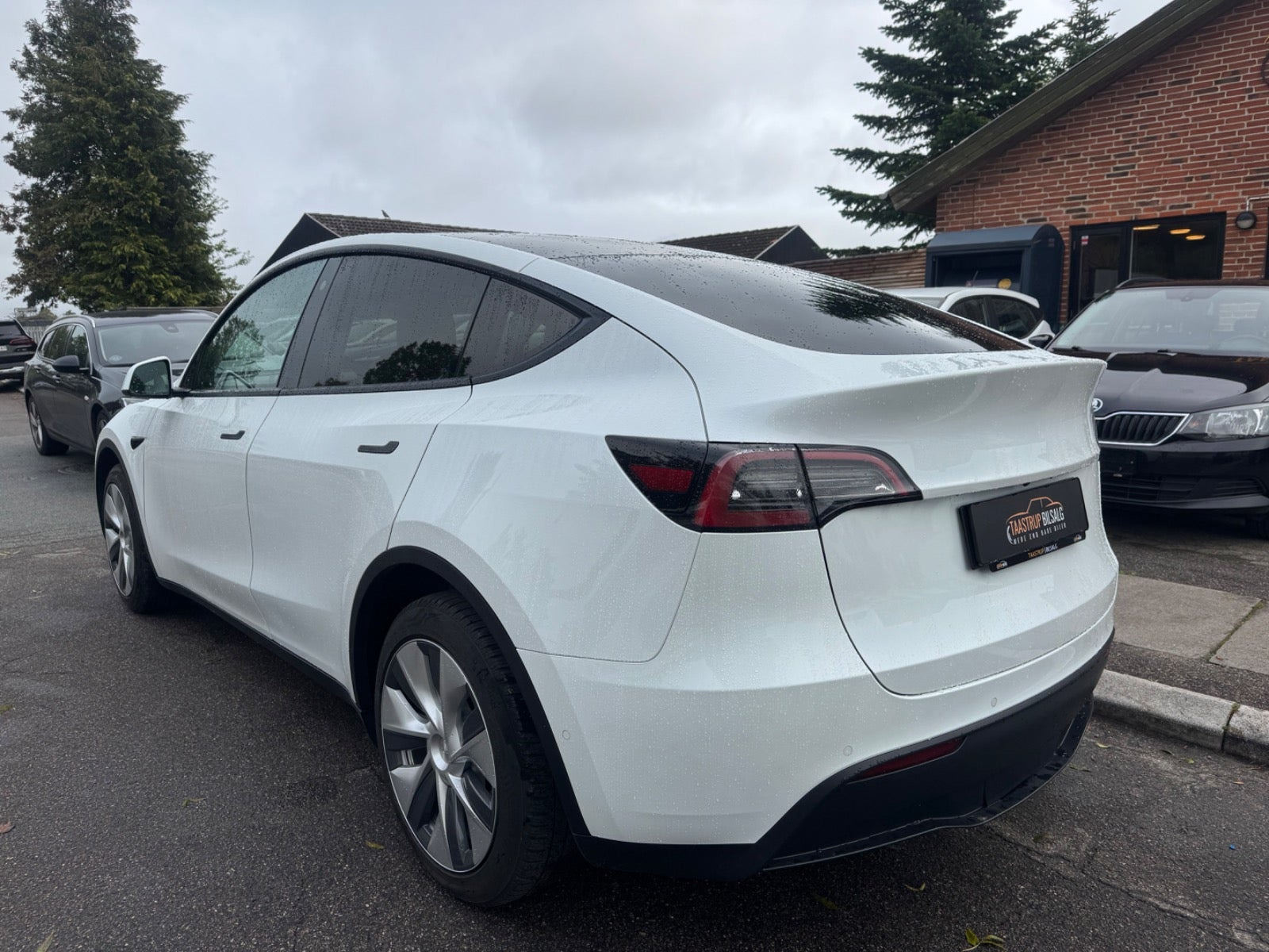 undefined Tesla Model Y fra 2021