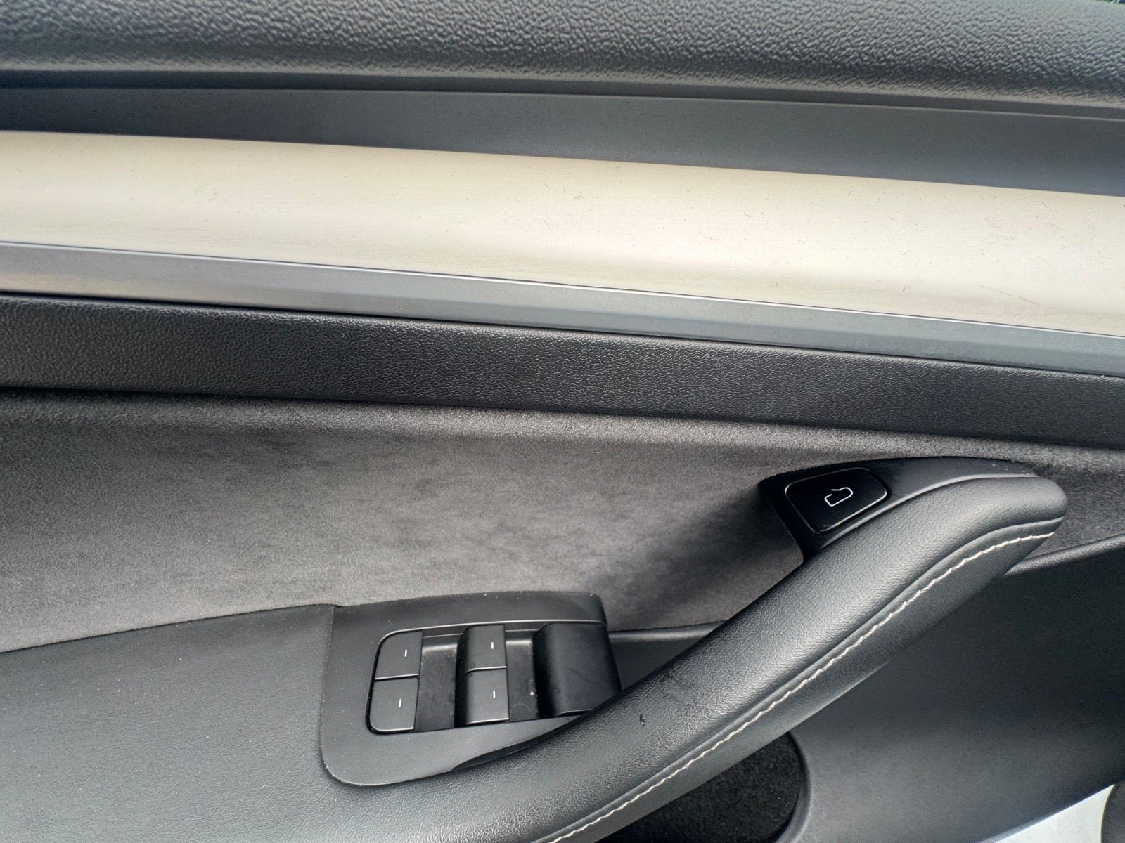undefined Tesla Model Y fra 2021