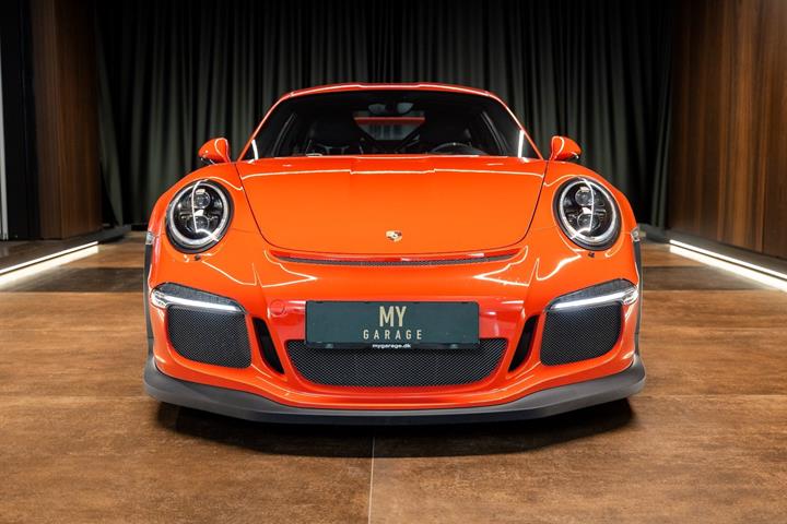 Orange Porsche 911 GT3 RS fra 2016
