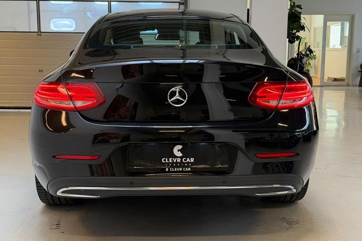 Sort Mercedes C220 d fra 2017