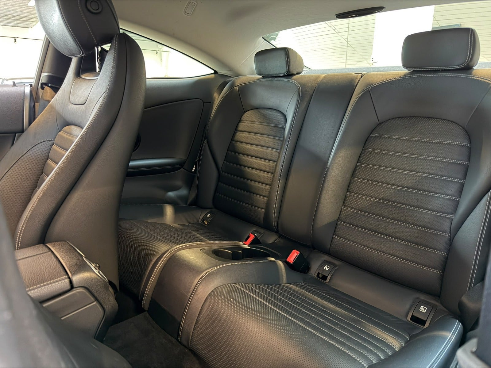 Sort Mercedes C220 d fra 2017