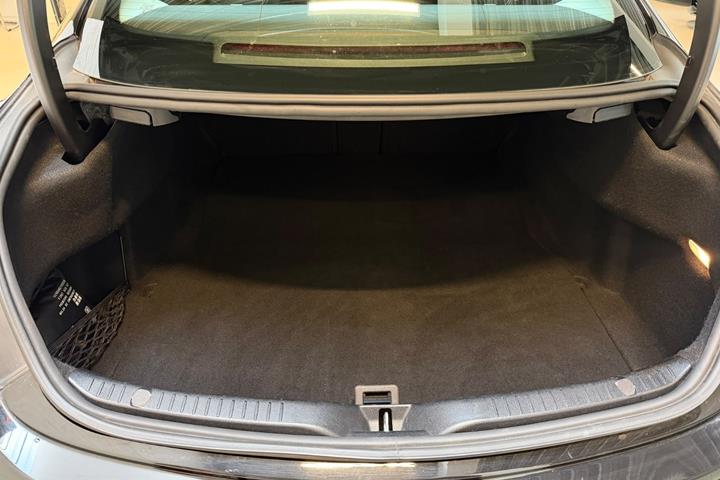 Sort Mercedes C220 d fra 2017