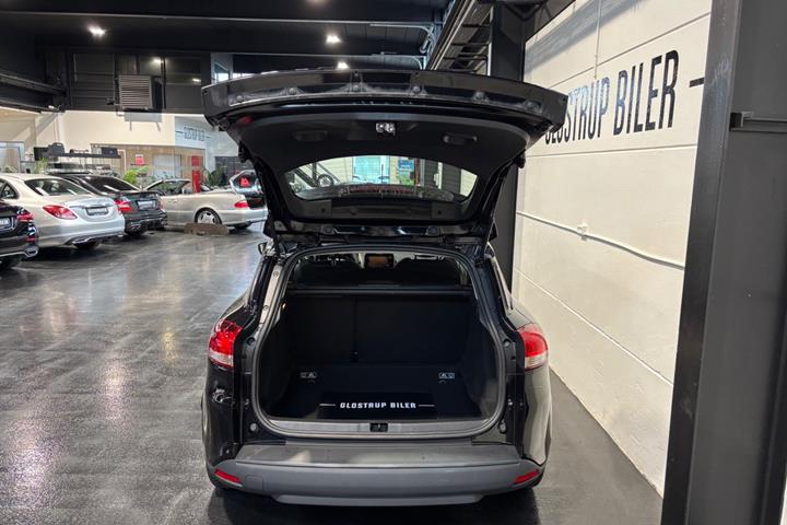 Sort Renault Clio IV fra 2019