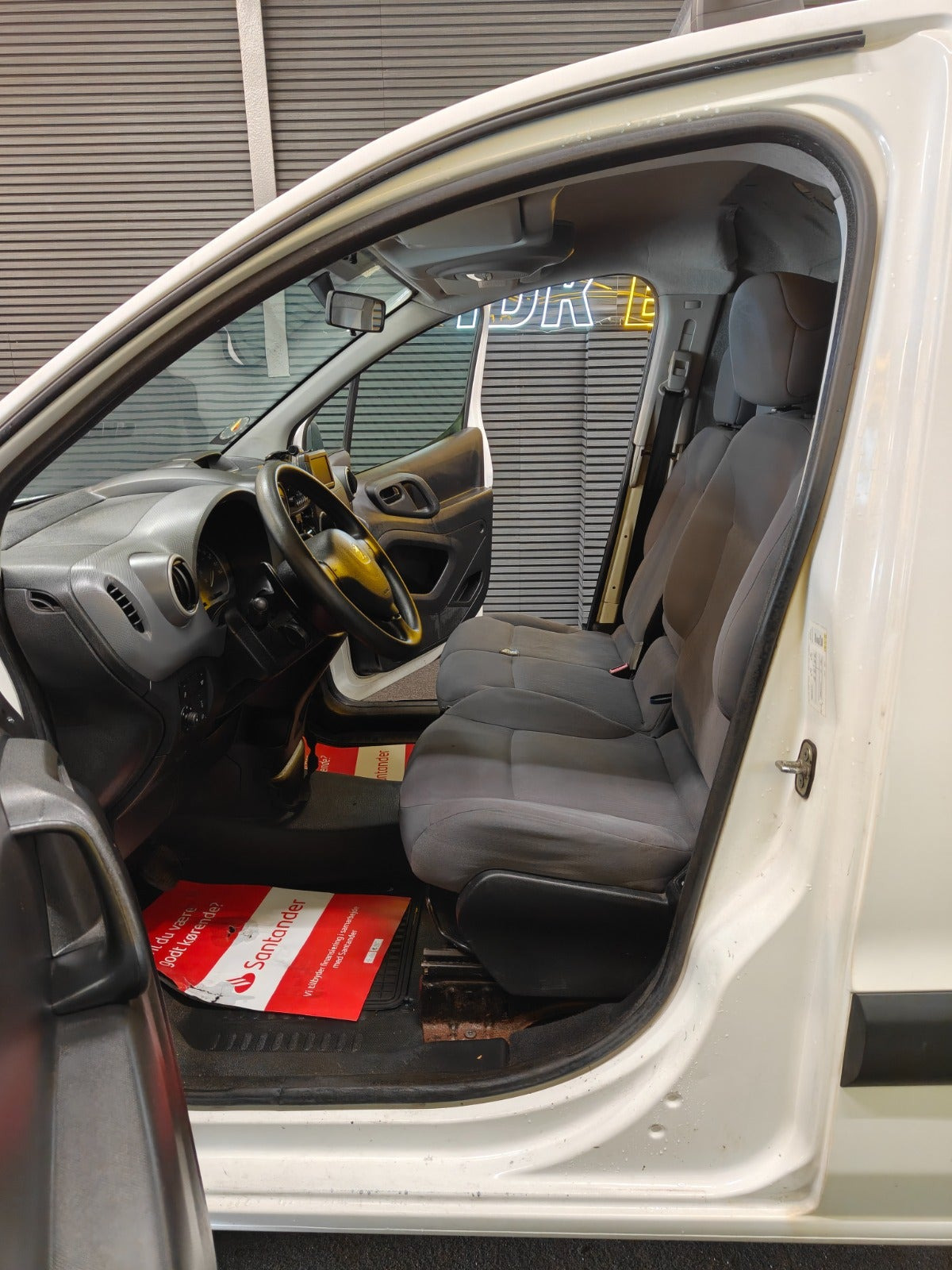 undefined Peugeot Partner fra 2015