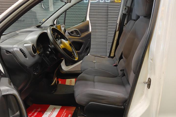 undefined Peugeot Partner fra 2015