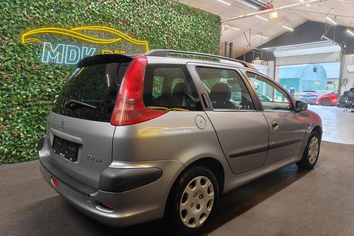 undefined Peugeot 206 fra 2005