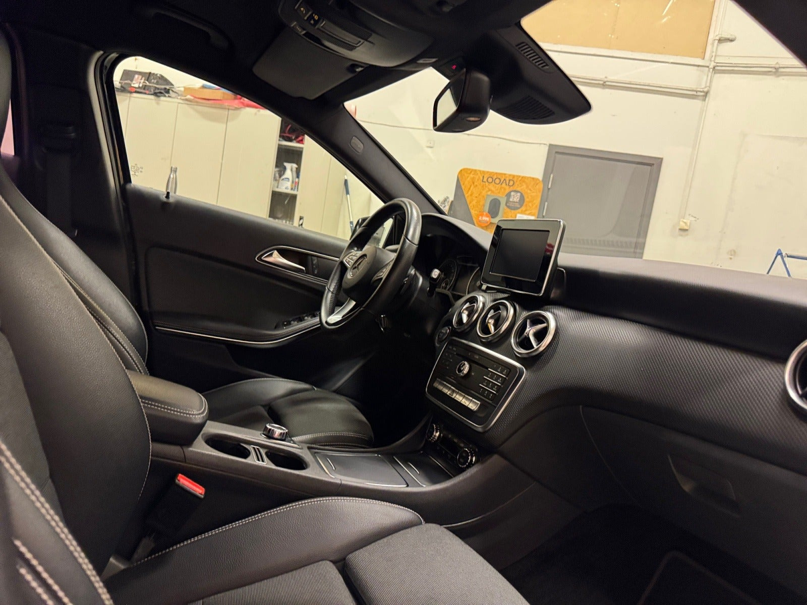 Sort Mercedes A200 d fra 2018