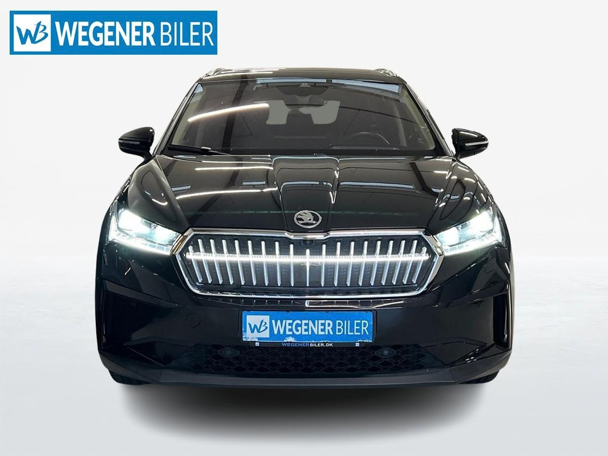 Sort Skoda Enyaq fra 2024