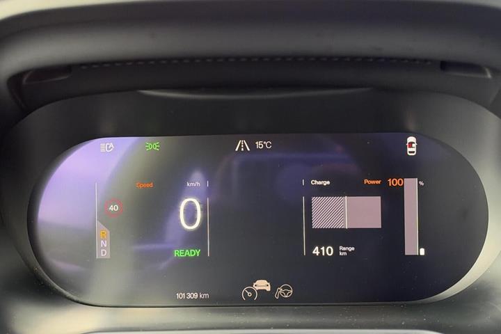 Blå Polestar 2 fra 2022
