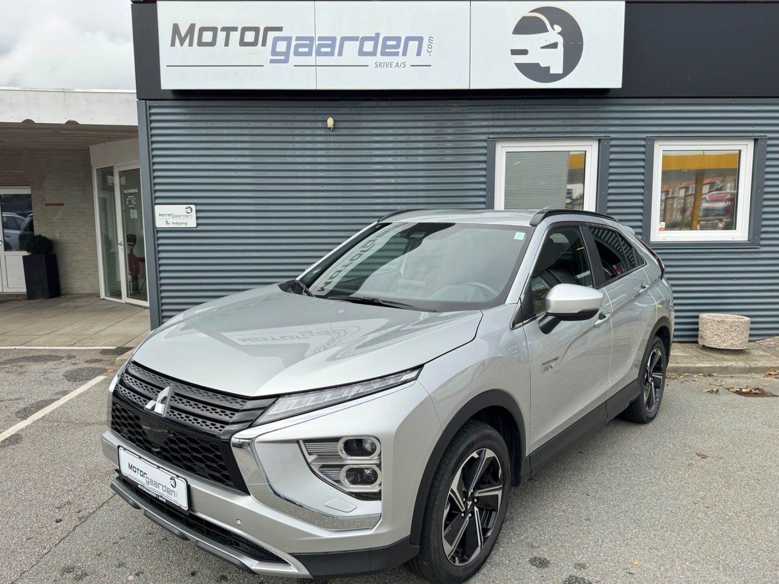 Mitsubishi Eclipse Cross 2,4 PHEV Sport Tech CVT 4WD